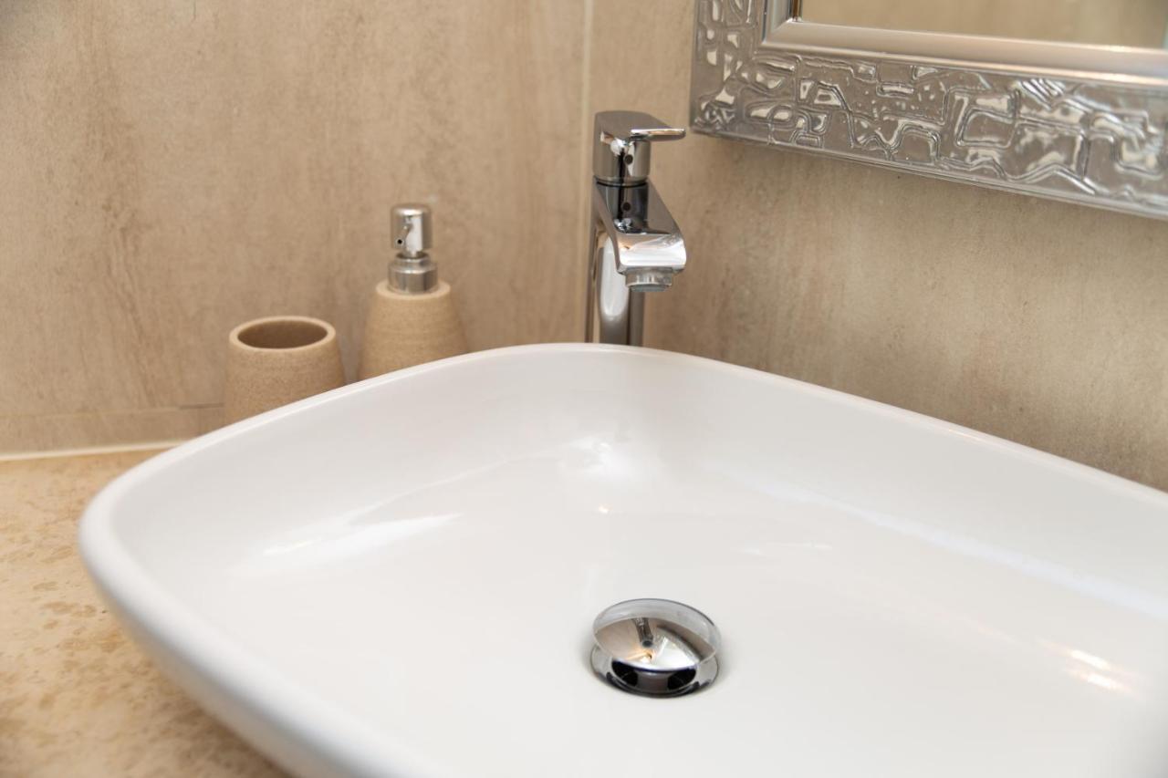 Villa Sokol Apartments Opatija Center מראה חיצוני תמונה