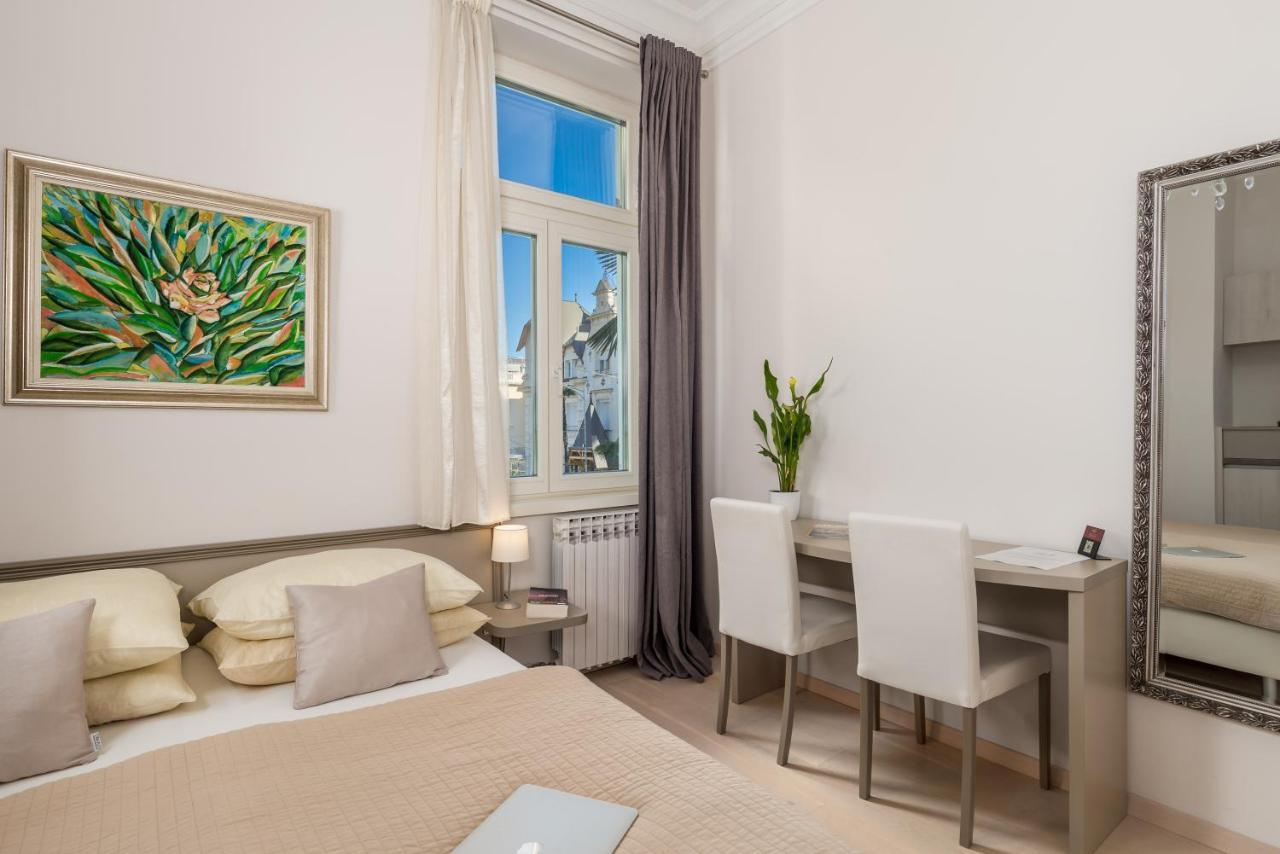Villa Sokol Apartments Opatija Center מראה חיצוני תמונה