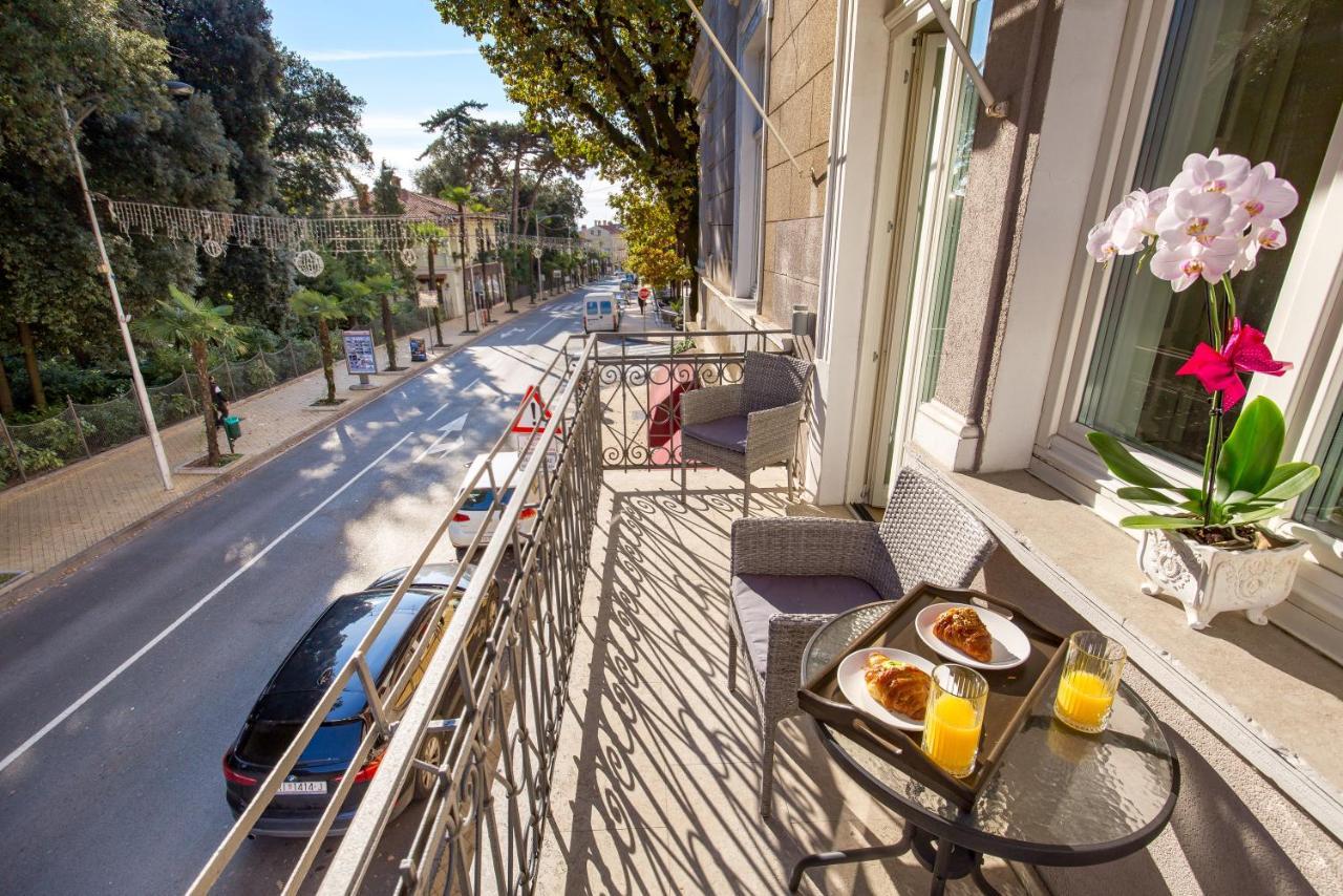 Villa Sokol Apartments Opatija Center מראה חיצוני תמונה