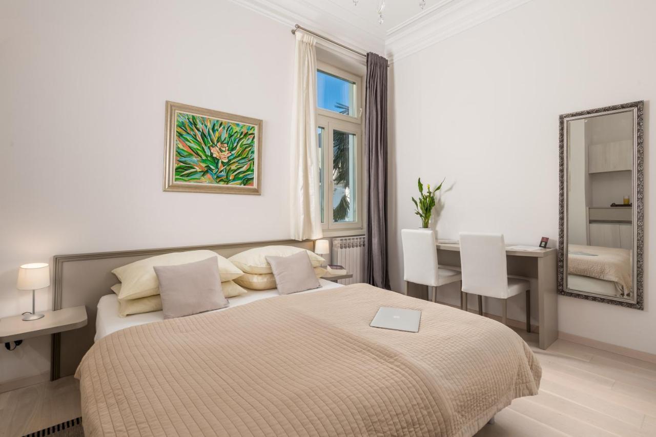 Villa Sokol Apartments Opatija Center מראה חיצוני תמונה