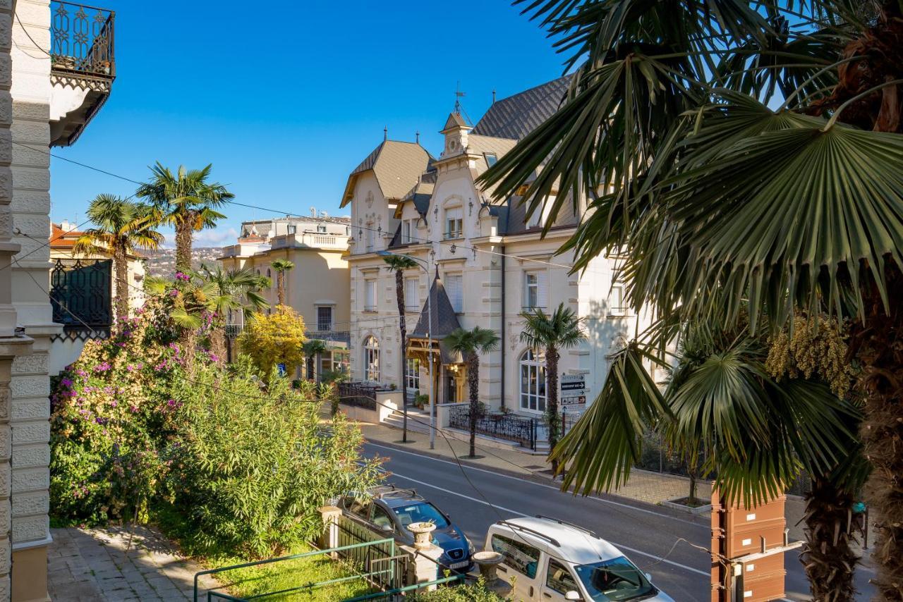 Villa Sokol Apartments Opatija Center מראה חיצוני תמונה